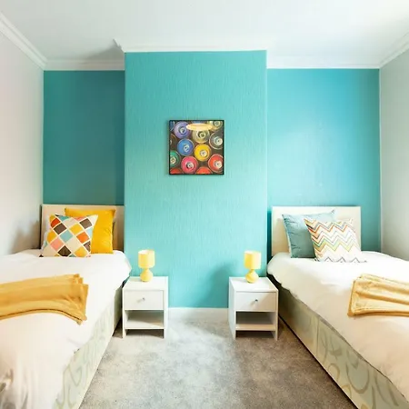 The Ivy Pad Apartment